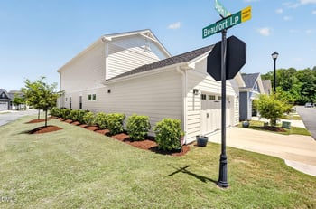 7 Duplin Ln, Clayton, NC 27527