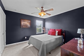 7 Faircroft Ct, Durham, NC 27703
