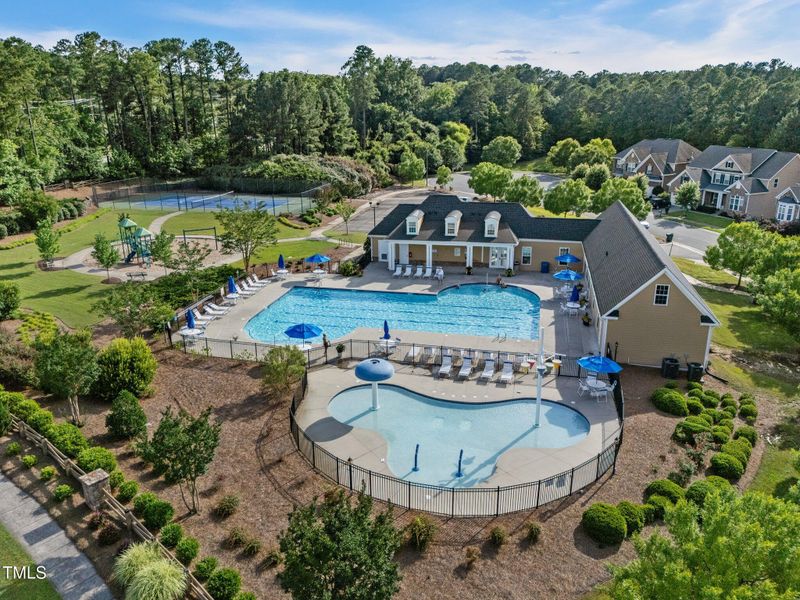 7 Faircroft Ct, Durham, NC 27703