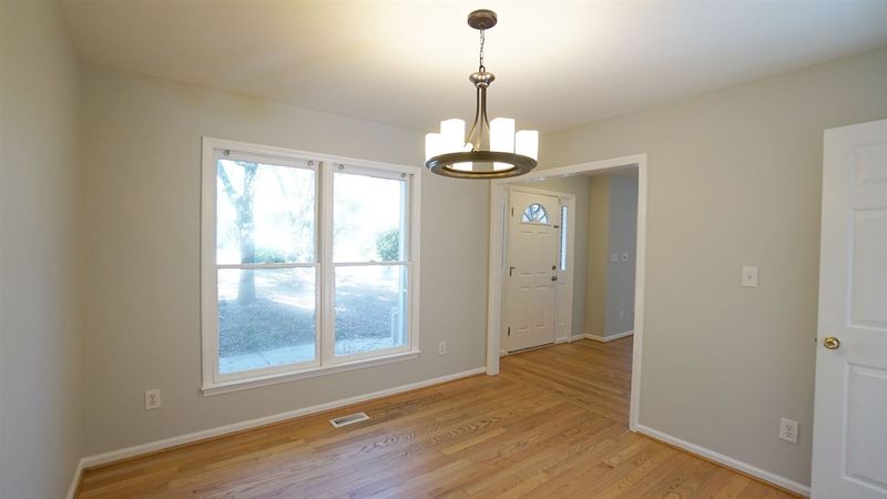 7 Flagstaff Ct, Durham, NC 27713
