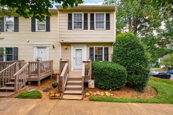 7 Georgetown Ct, Durham, NC 27705