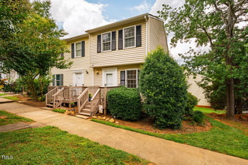 7 Georgetown Ct, Durham, NC 27705
