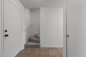 7 Hannah Ct, Durham, NC 27713
