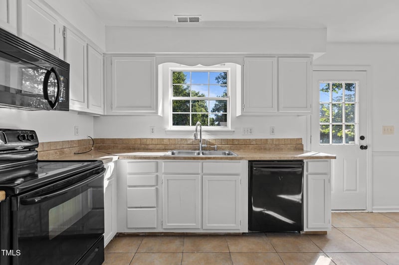 7 Hannah Ct, Durham, NC 27713