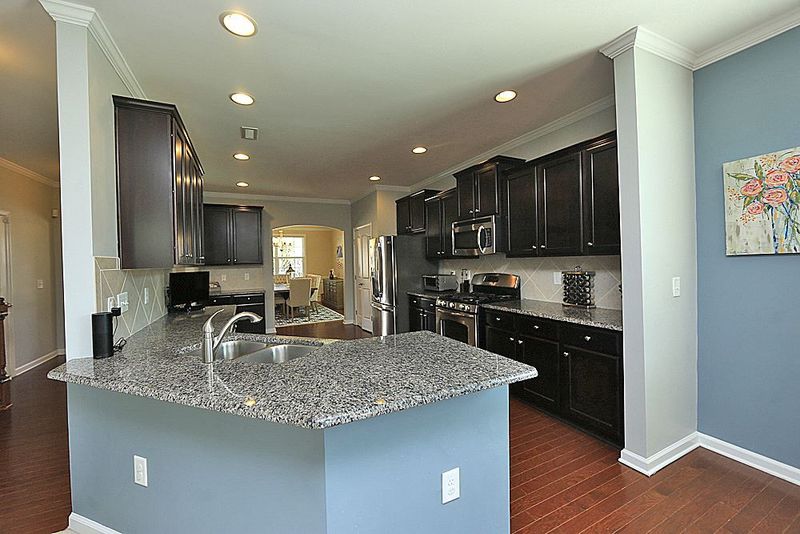 7 Hidden Ridge Ct, Durham, NC 27707