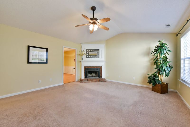 7 Ingram Ct, Durham, NC 27713