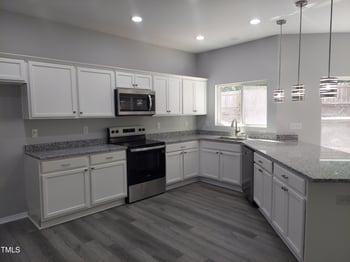 7 Mint Hill Ct, Durham, NC 27703