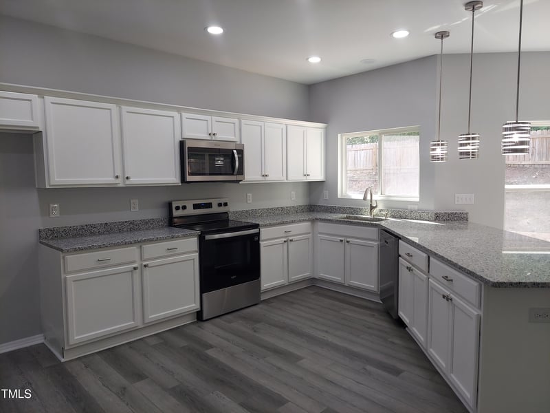 7 Mint Hill Ct, Durham, NC 27703