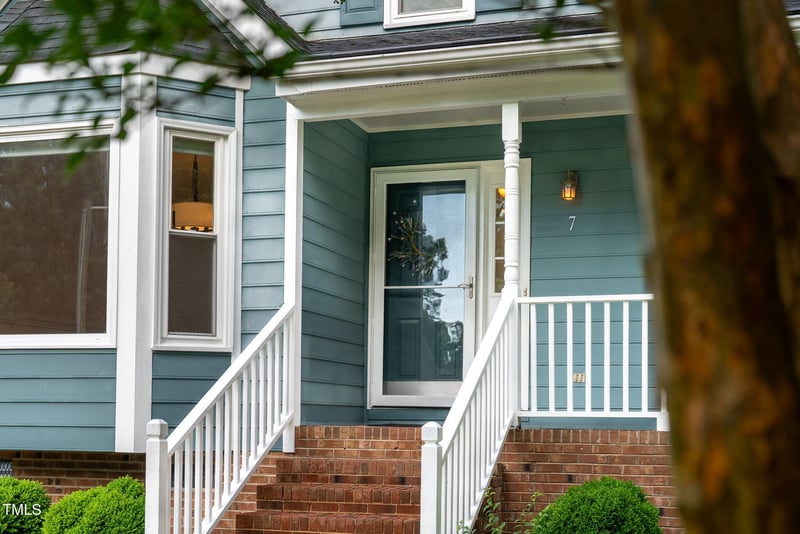7 Nadeau Ct, Durham, NC 27704