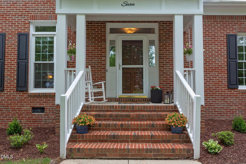 7 Orchid Ct, Durham, NC 27713