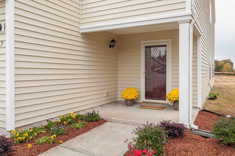 7 Padstow Ct, Durham, NC 27704