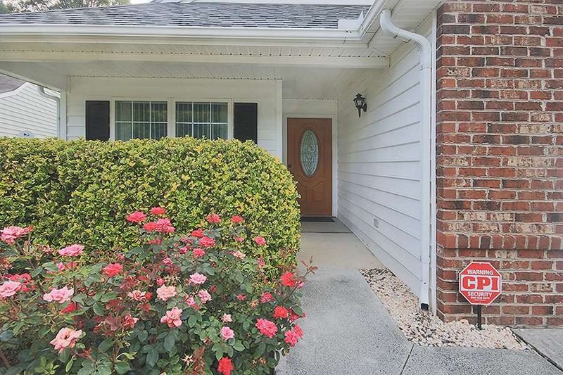 7 Pendleton Ct, Durham, NC 27713