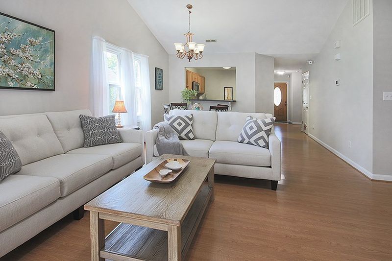 7 Pendleton Ct, Durham, NC 27713