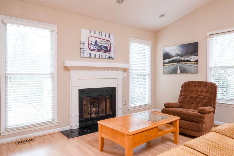 7 Rabbits Glen Ter, Durham, NC 27713