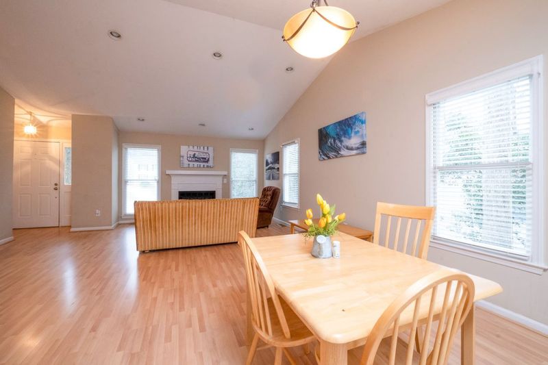 7 Rabbits Glen Ter, Durham, NC 27713