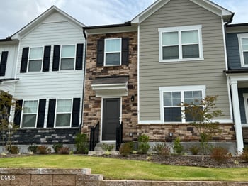 7 Rambler Ln, Durham, NC 27703