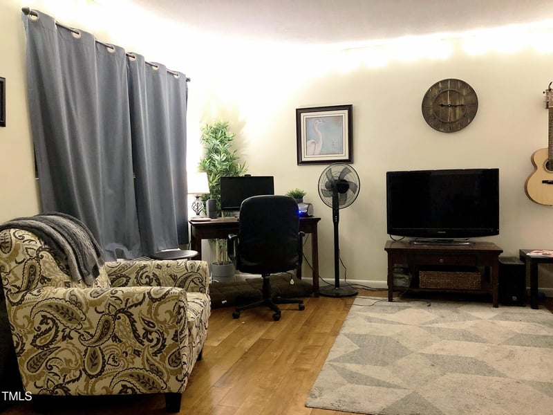7 Shepherd Ln, Chapel Hill, NC 27514