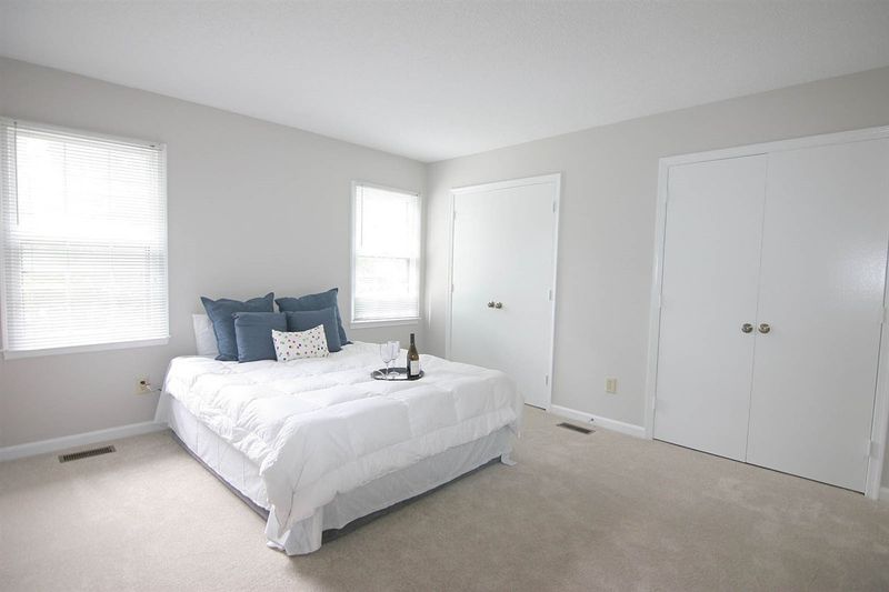 7 Smokeridge Ct, Durham, NC 27713