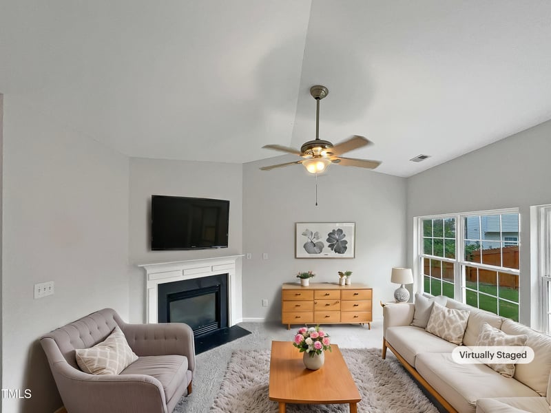7 Stepney Ct, Durham, NC 27713