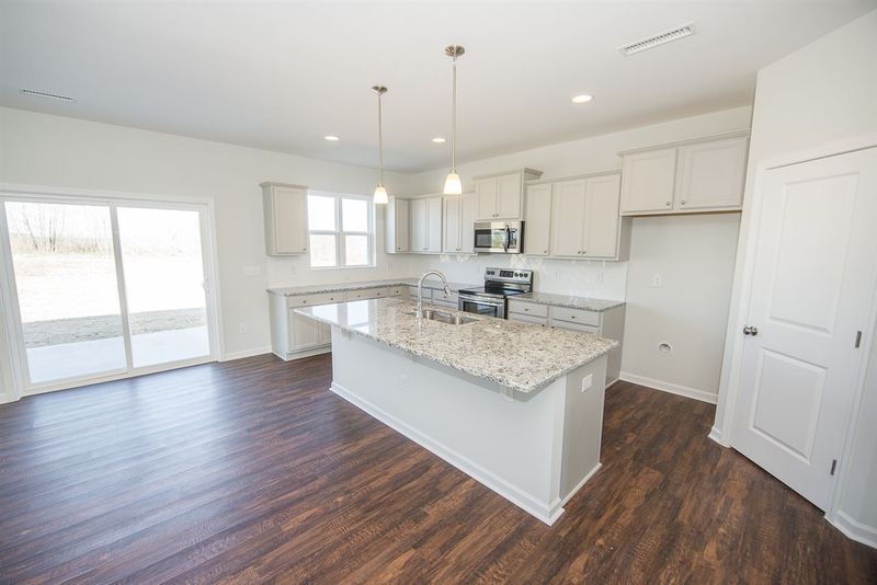7 N Stonehaven Way #255, Clayton, NC 27527