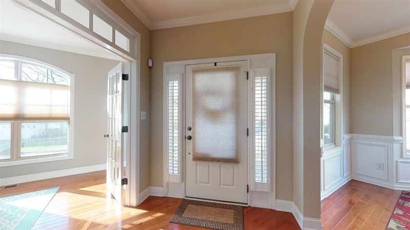 7 Stonehouse Ct, Durham, NC 27713