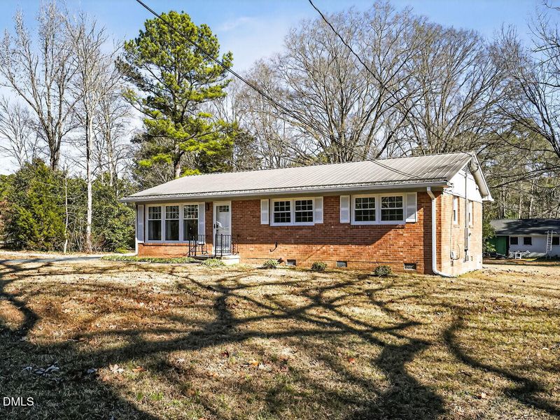 7 Travis Cir, Durham, NC 27713