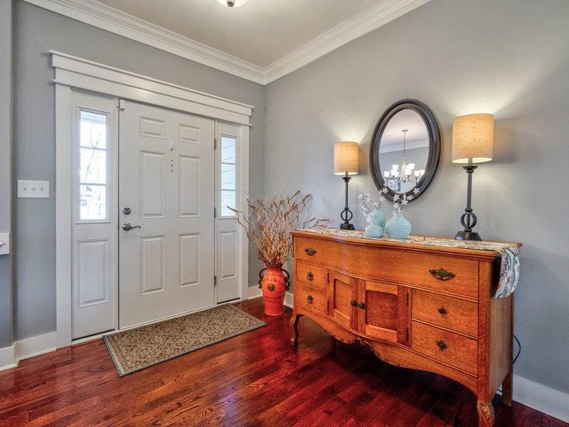 7 Tulip Tree Ct, Durham, NC 27712