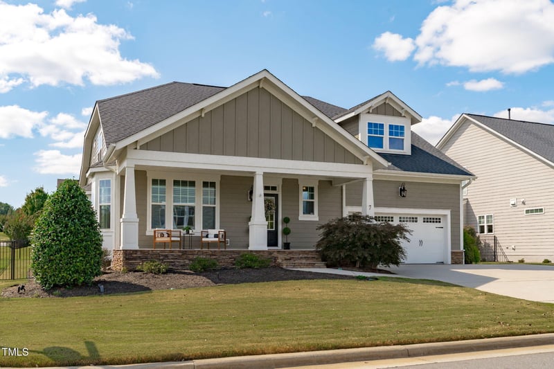 7 Village Walk Dr, Chapel Hill, NC 27517