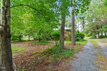 7 Woodward Way, Chapel Hill, NC 27516