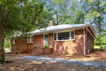 7 Woodward Way, Chapel Hill, NC 27516