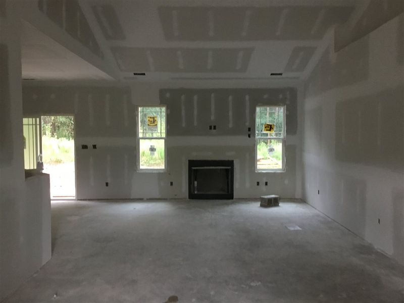 70 Coral Ridge Dr, Clayton, NC 27520