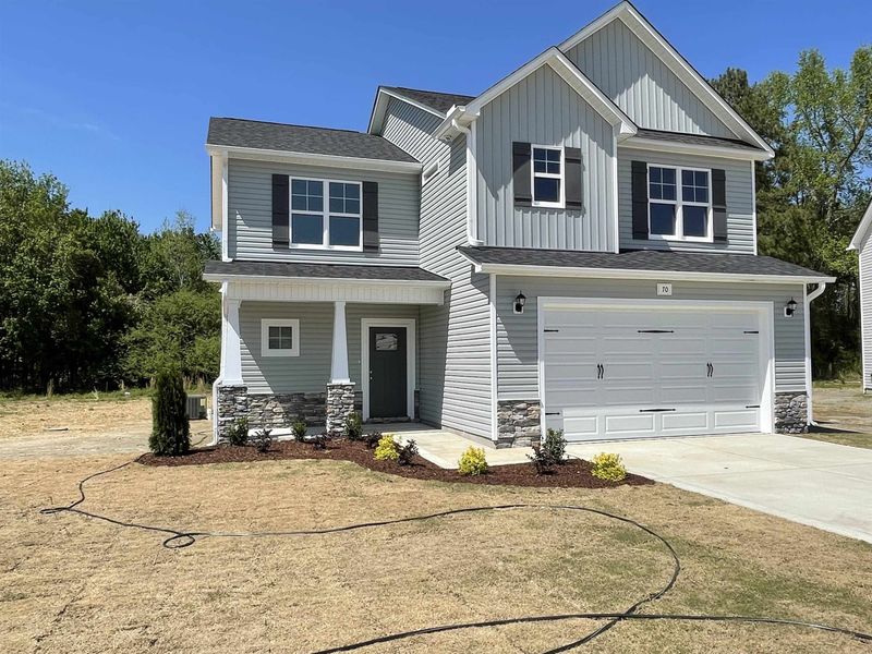 70 Elderberry St, Selma, NC 27576
