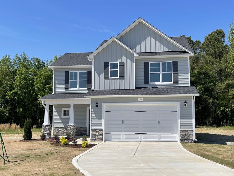 70 Elderberry St, Selma, NC 27576