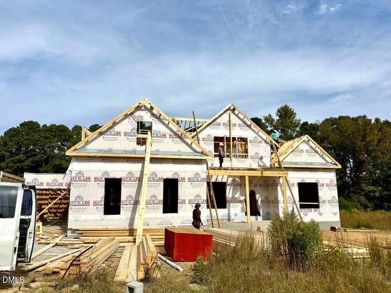 70 Firefly Ln, Youngsville, NC 27596