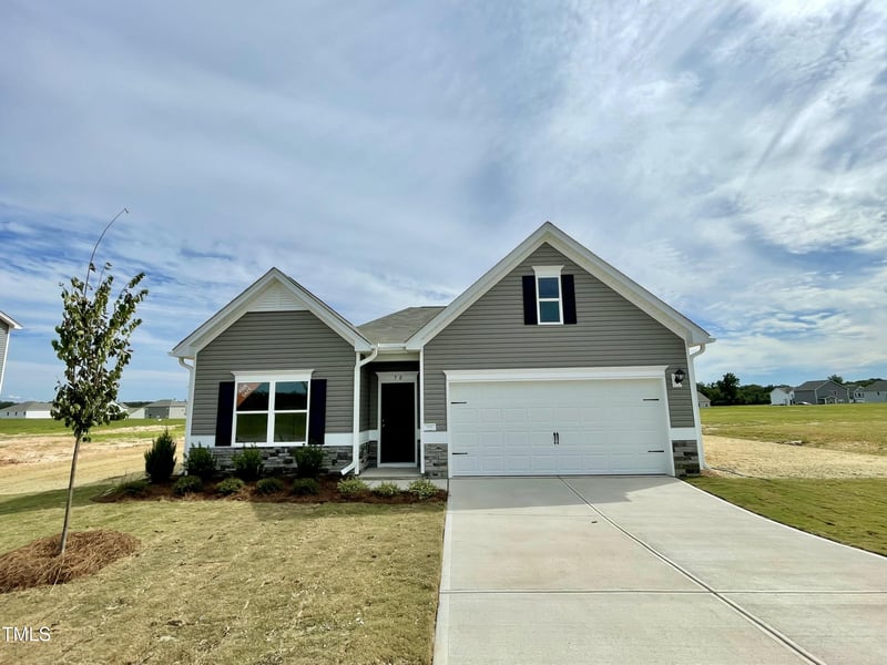 70 Freedom Heights Ln, Smithfield, NC 27577