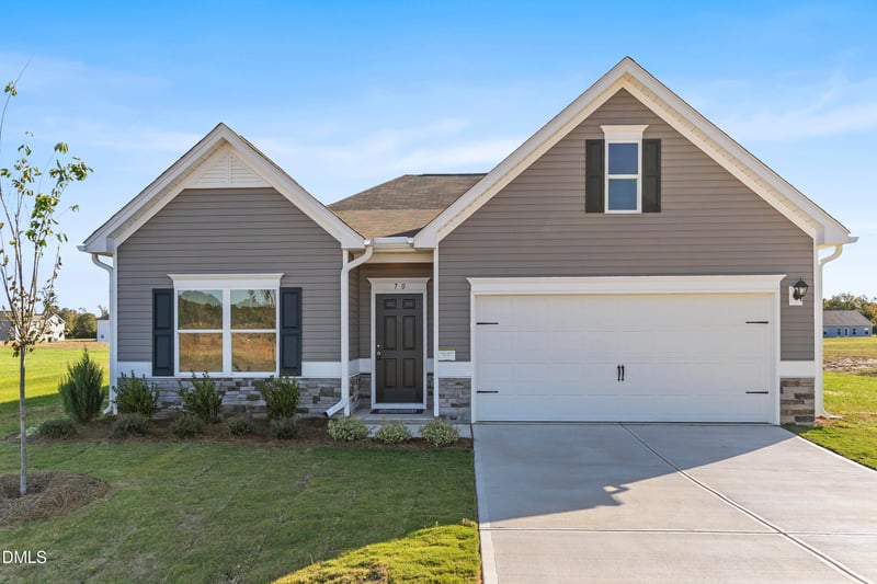 70 Freedom Heights Ln, Smithfield, NC 27577