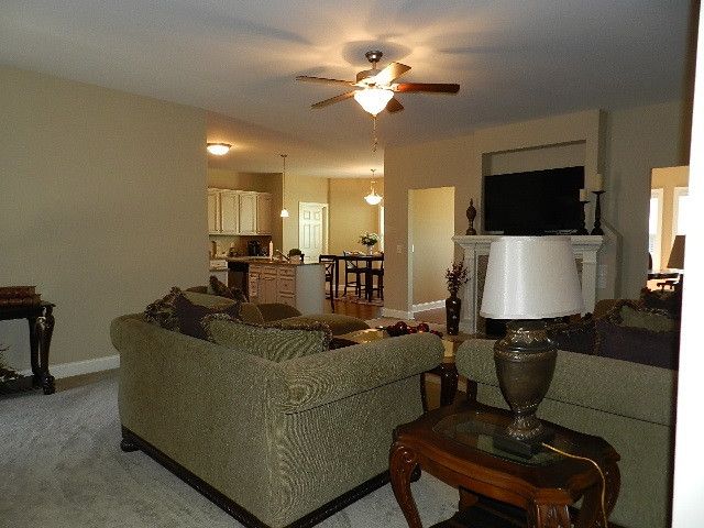 70 Lars Ln, Garner, NC 27529