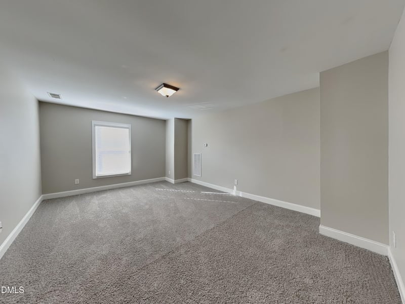 70 Leaf Spring Way, Youngsville, NC 27596