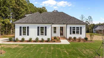 70 Livingston Ln, Zebulon, NC 27597