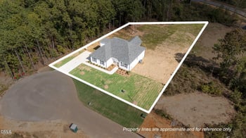 70 Livingston Ln, Zebulon, NC 27597
