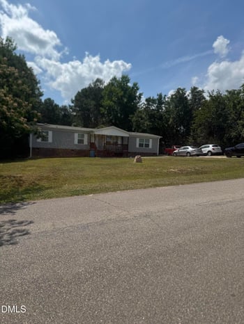 70 Mission Belle Ln, Zebulon, NC 27597
