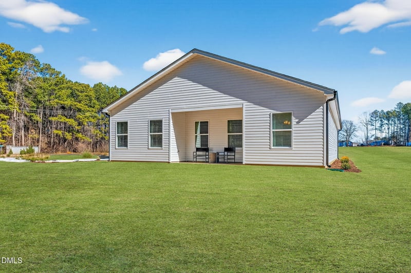 70 Muscovy Dr, Four Oaks, NC 27524