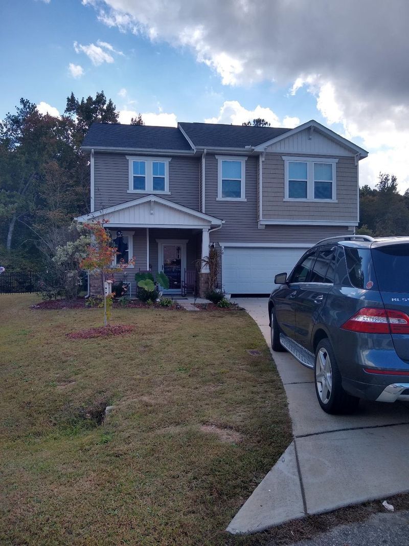 70 Orange Blossom Ct, Clayton, NC 27527