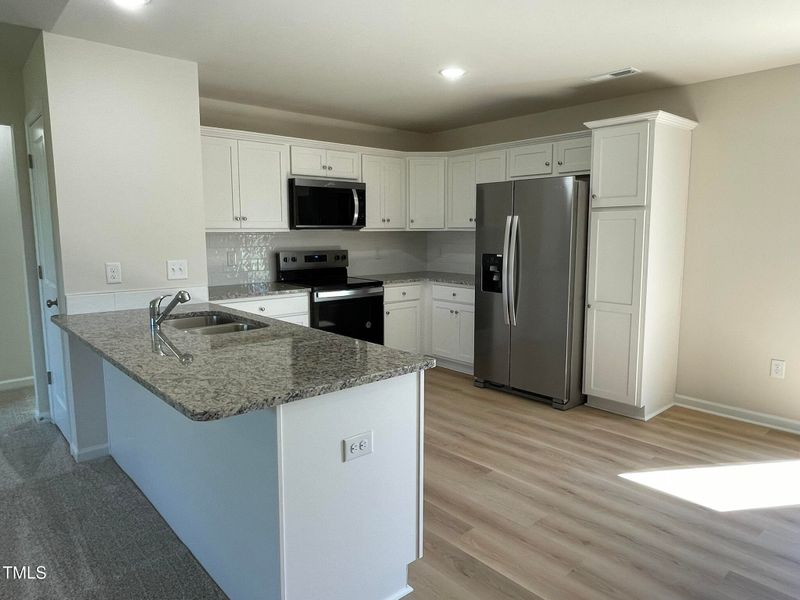 70 Pate Landing Dr, Selma, NC 27576