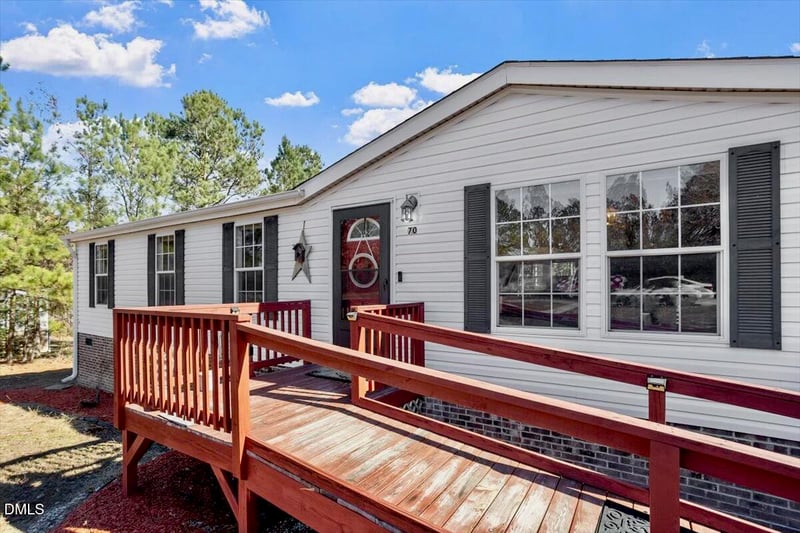 70 Rough Ln, Louisburg, NC 27549