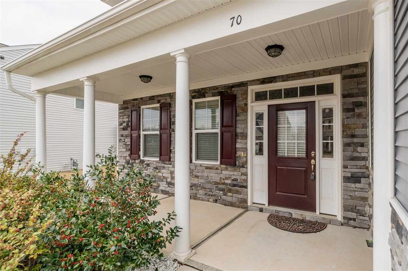 70 Sardinia Ln, Clayton, NC 27527