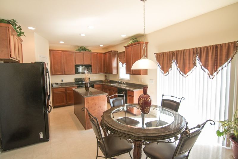 70 Shore Pine Dr, Youngsville, NC 27596