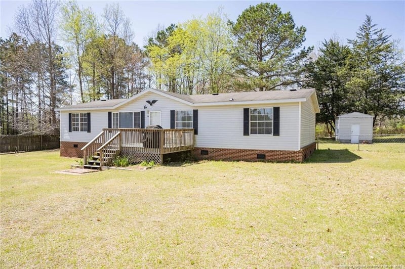70 Tacia Dr, Lillington, NC 27546