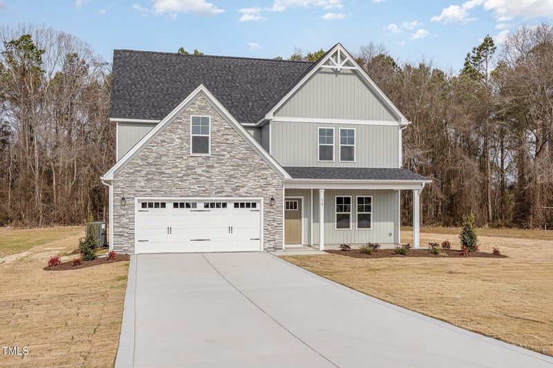 70 Trescott St, Smithfield, NC 27577