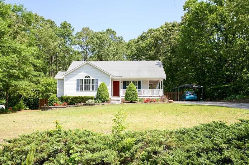 70 Walton Cir, Benson, NC 27504